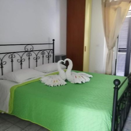 Brigida'S Apartments Ipsos Dış mekan fotoğraf
