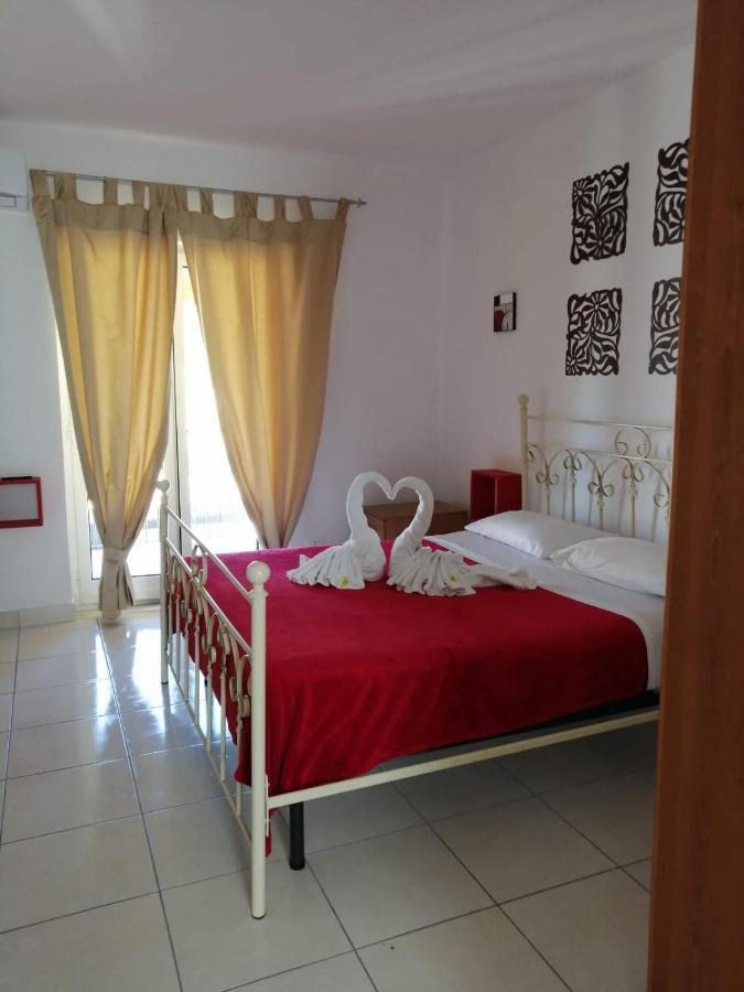 Brigida'S Apartments Ipsos Dış mekan fotoğraf
