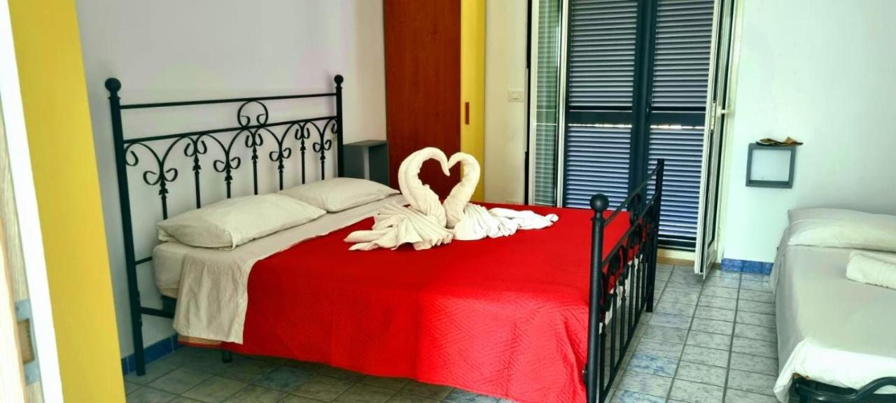 Brigida'S Apartments Ipsos Dış mekan fotoğraf